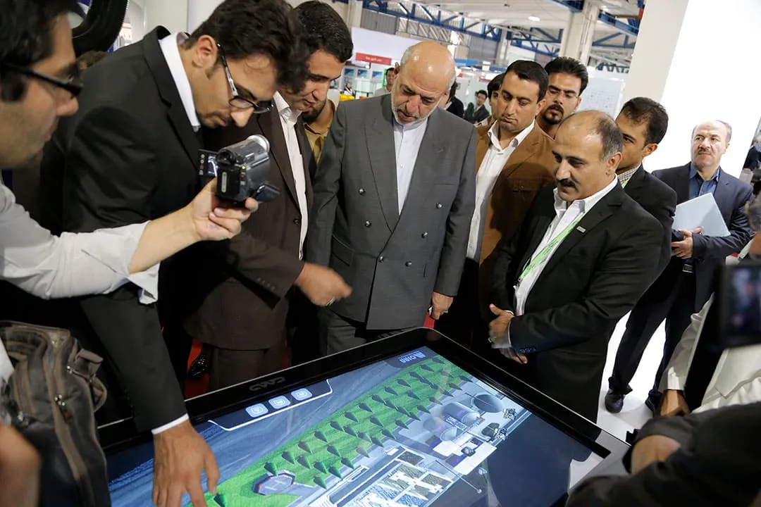 اجاره میز لمسی کاواک